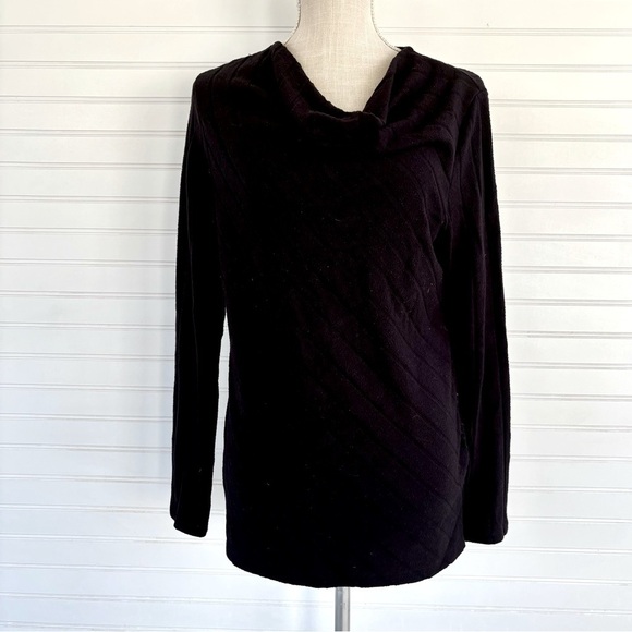 Liz Claiborne sweater Size Medium - Picture 1 of 7